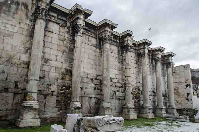 98 - Grecia - Atenas - Biblioteca de Adriano